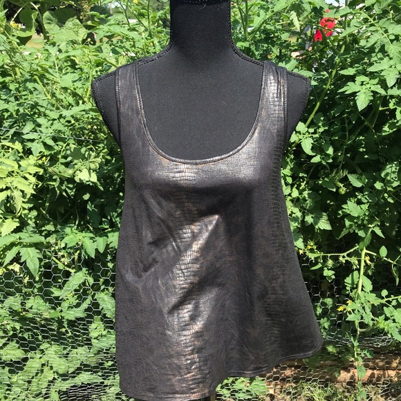 Black and gold tank top, size Small - Picture 3 of 9